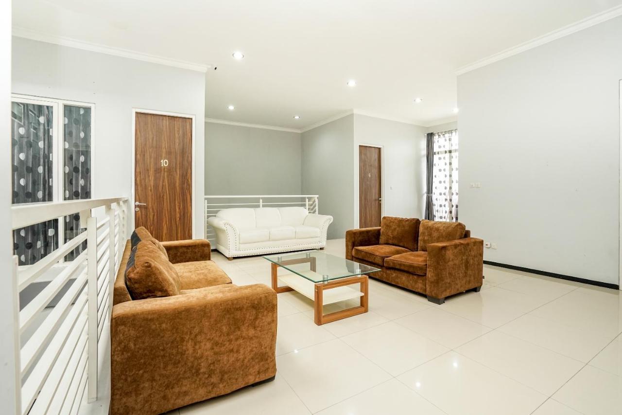 Hotel Reddoorz Near Surabaya Zoo Zewnętrze zdjęcie