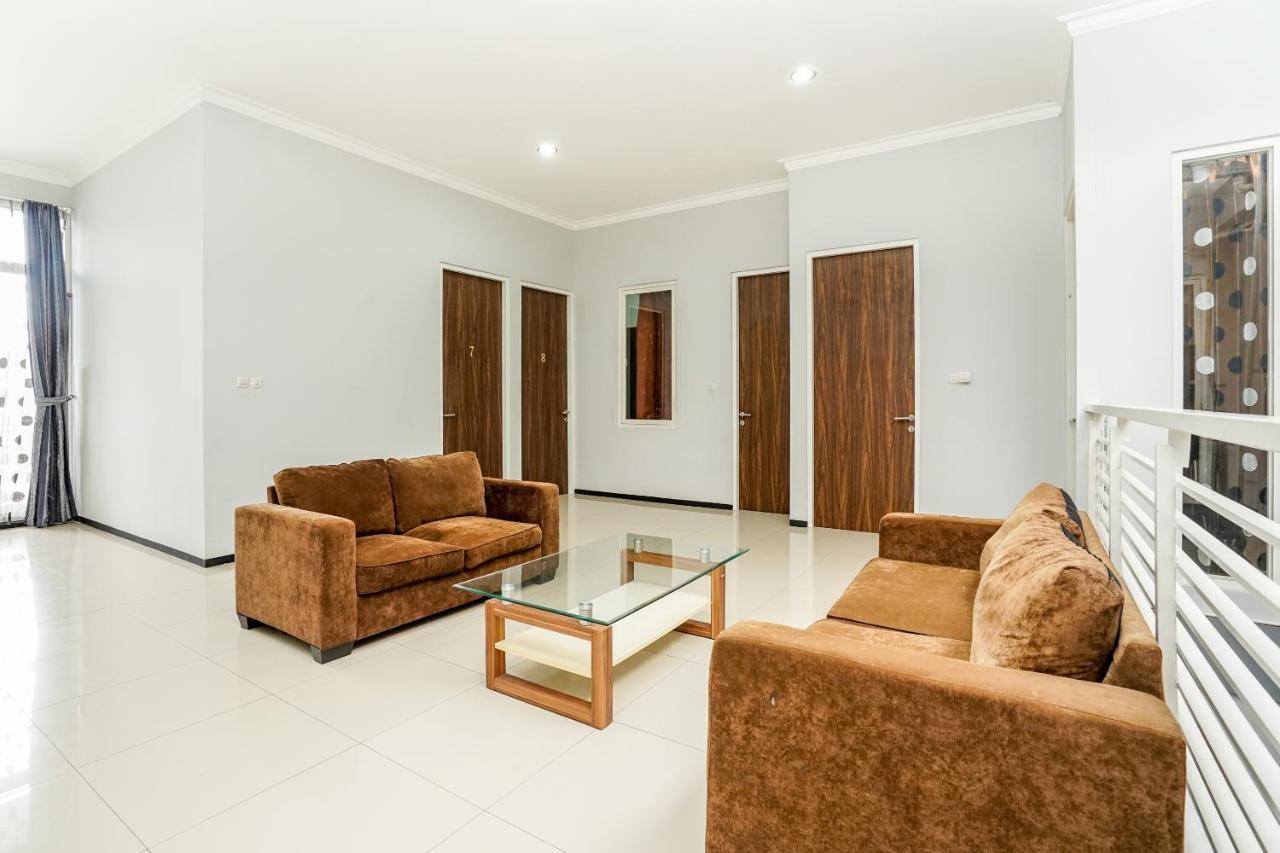 Hotel Reddoorz Near Surabaya Zoo Zewnętrze zdjęcie