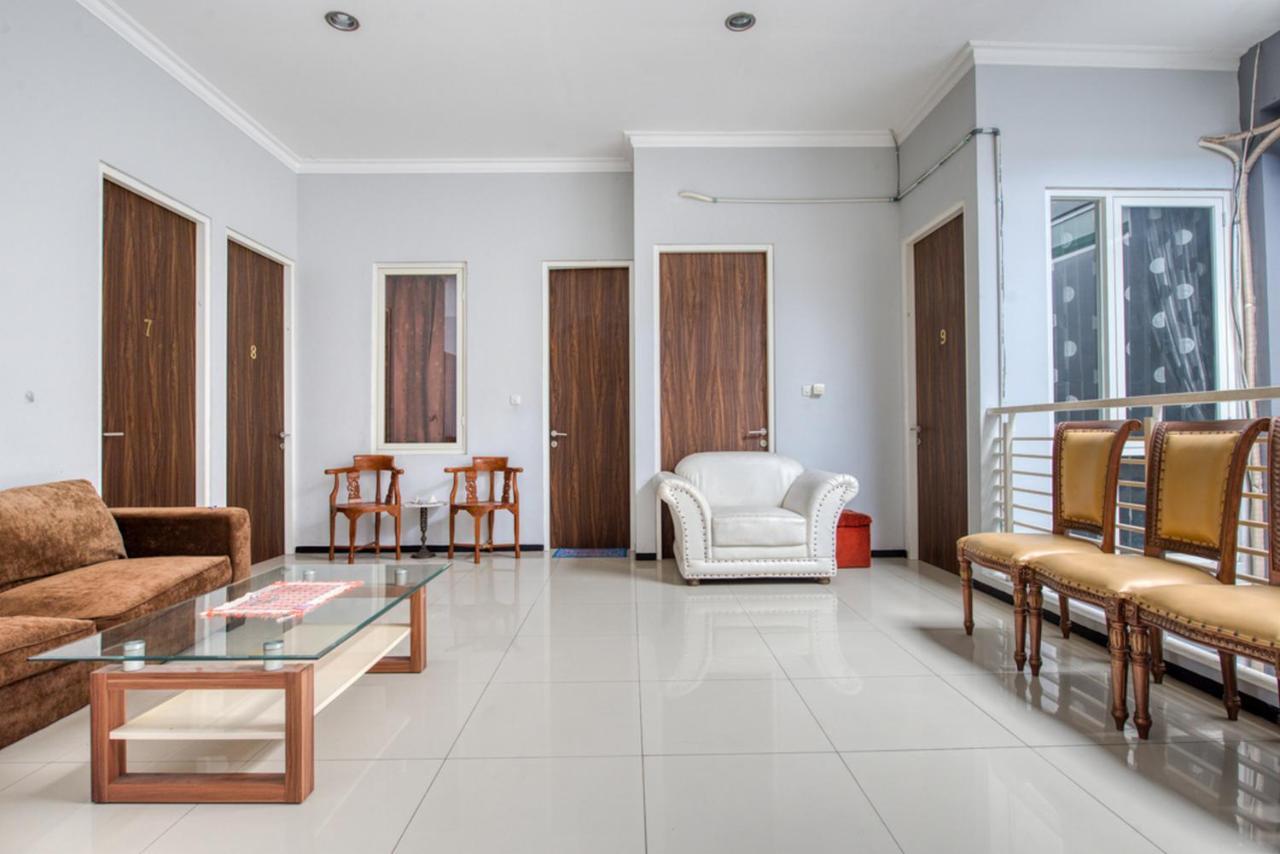 Hotel Reddoorz Near Surabaya Zoo Zewnętrze zdjęcie