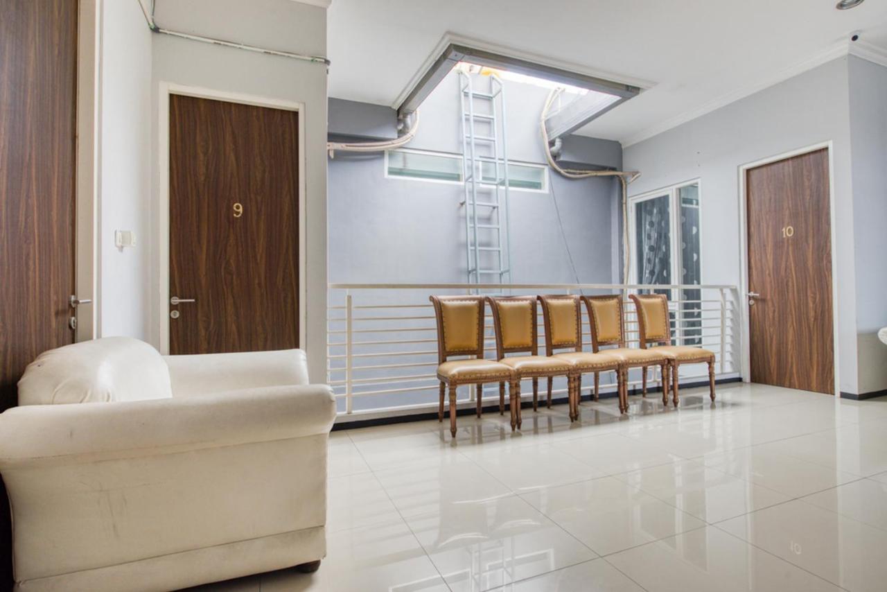 Hotel Reddoorz Near Surabaya Zoo Zewnętrze zdjęcie